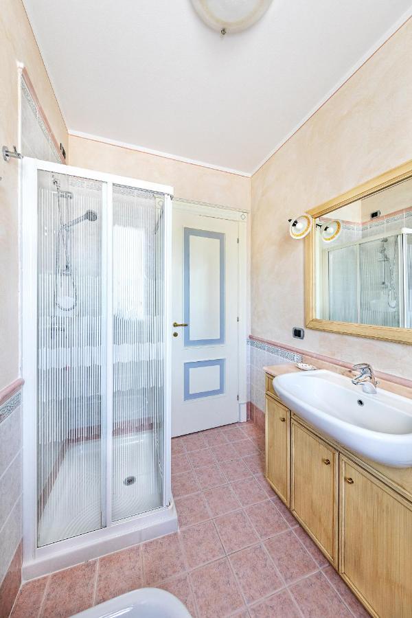 I Mosaici Apartments By Wonderful Italy Sirmione Eksteriør bilde