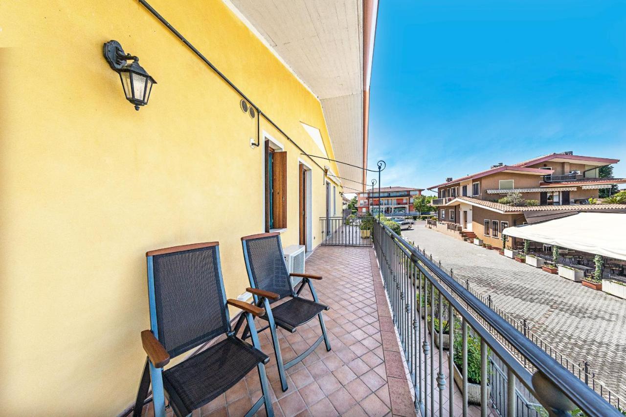 I Mosaici Apartments By Wonderful Italy Sirmione Eksteriør bilde