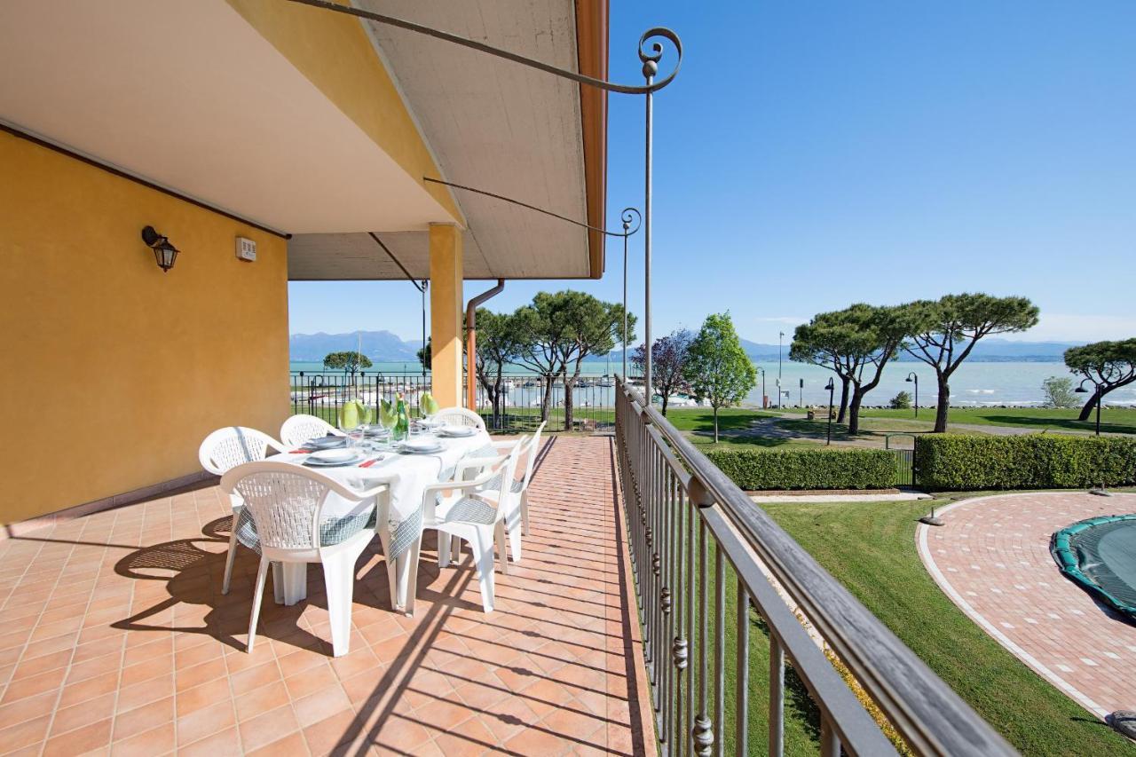 I Mosaici Apartments By Wonderful Italy Sirmione Eksteriør bilde