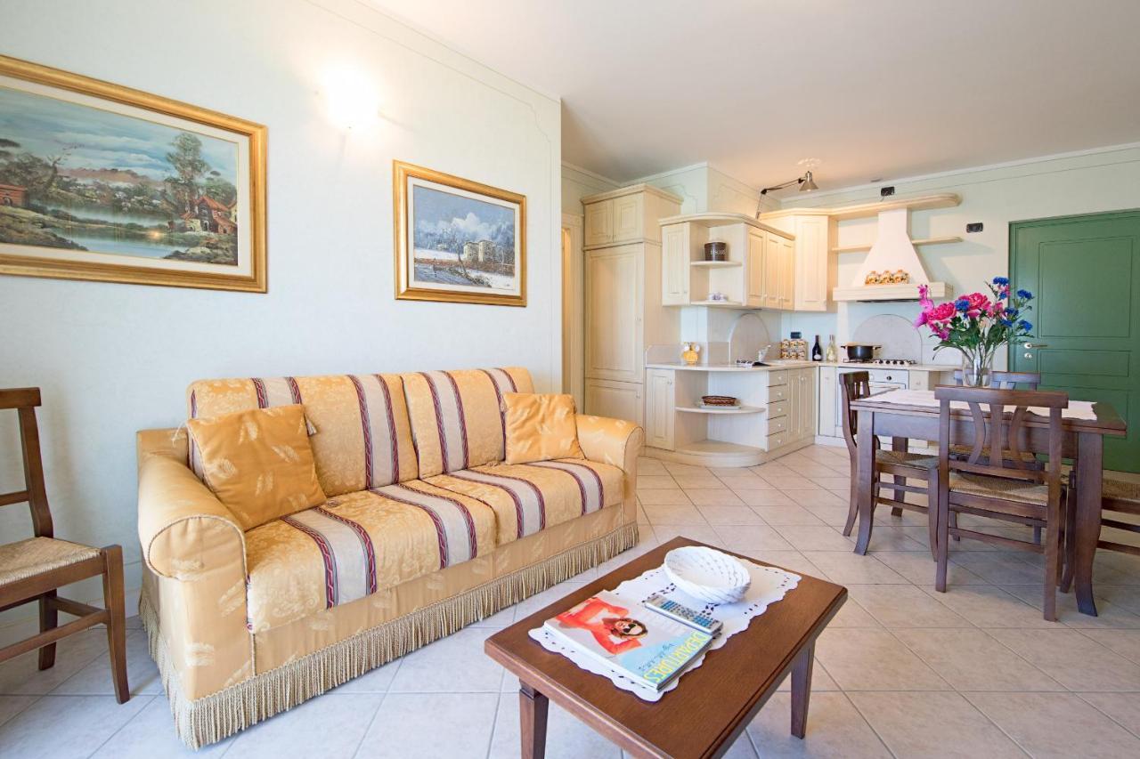I Mosaici Apartments By Wonderful Italy Sirmione Eksteriør bilde